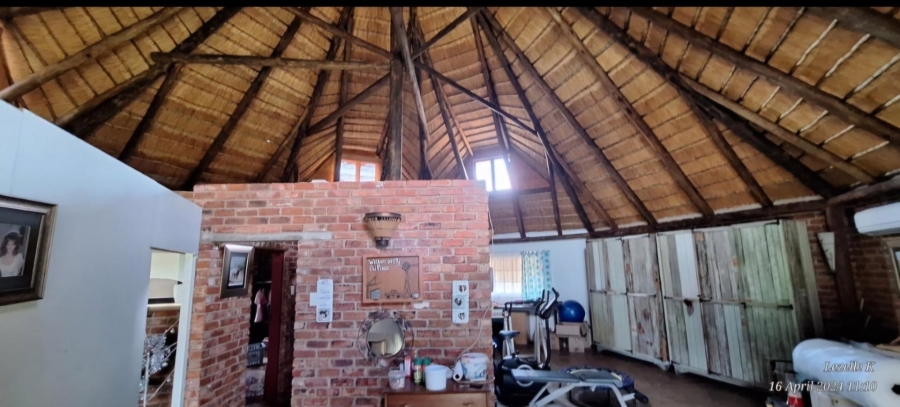 Commercial Property for Sale in Swartruggens North West